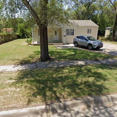 Main picture of 2927 S Volutsia St