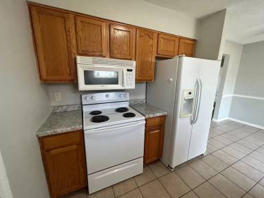 Main picture of 1710 Hoover Dr