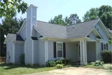 Main picture of 151 Kerr St