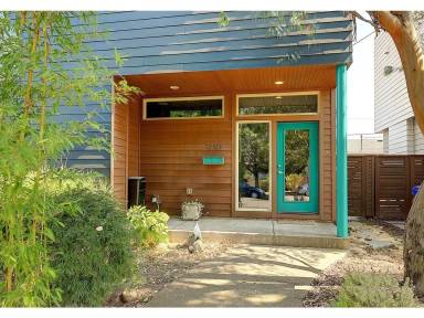 Main picture of 3710 N Borthwick Ave