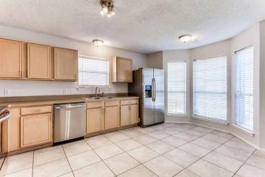 Main picture of 8045 Cannonwood Dr