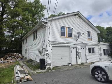 Main picture of 698 Bullville Rd