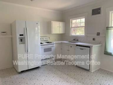 Main picture of 2207 N 39th St