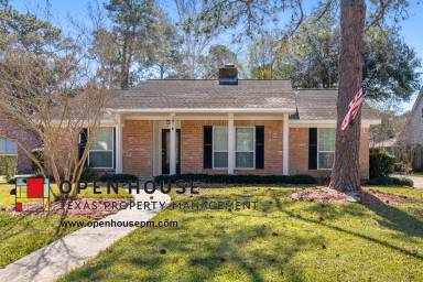 Main picture of 1914 Lake Hills Dr