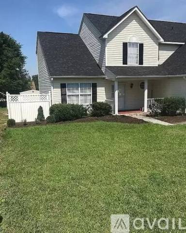 Main picture of 164 Appletree Ln