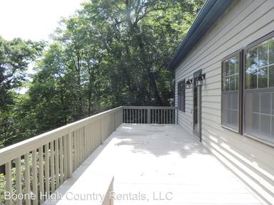 Main picture of 404 Wintergreen Dr