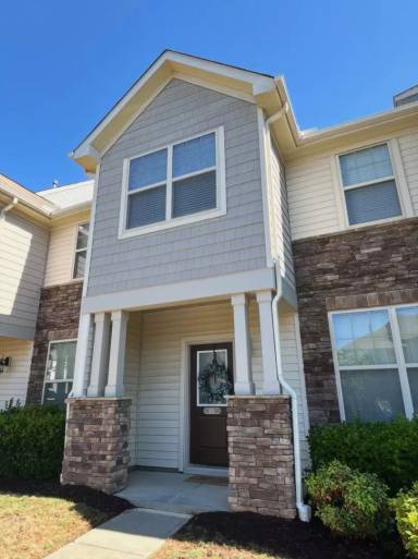 Main picture of 106 Mt Evans Dr