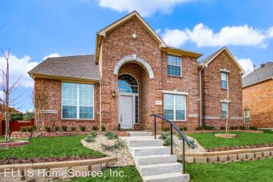 Main picture of 9027 Forest Hills Dr