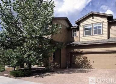 Main picture of 930 E Sterling Ln