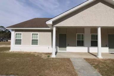 Main picture of 326 S 5th St