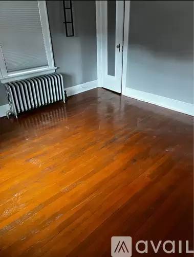 Main picture of 328 Robbins St