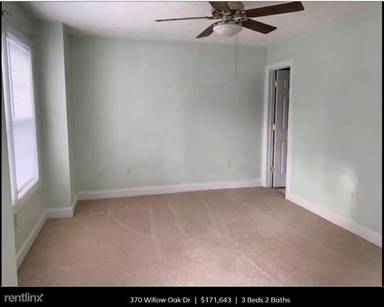 Main picture of 370 Willow Oak Dr