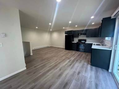 Main picture of 308 Brock Ave