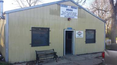 Main picture of 504 Main St