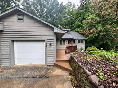 Main picture of 435 Chester Woods Ct
