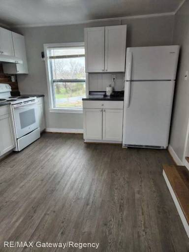 Main picture of Ridgeview Apartments