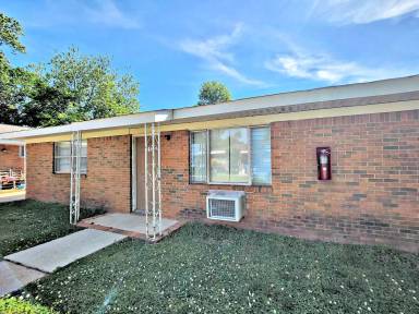 Main picture of 4510 Foster Ave SW