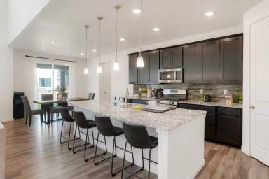 Main picture of 10962 Memphis St