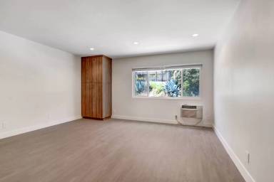 Main picture of Hollywood Hills Apartments