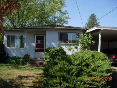 Main picture of 231 N Comstock Rd