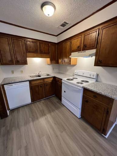 Main picture of 218 Victoria Dr
