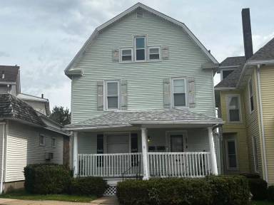 Main picture of 123 College Ave