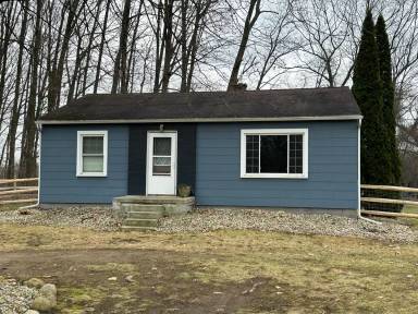 Main picture of 4336 Clinton Rd