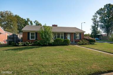 Main picture of 451 Sheridan Dr