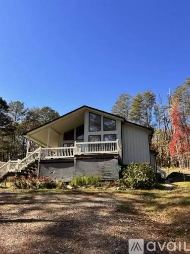 Main picture of 348 Cozy Cove Holw
