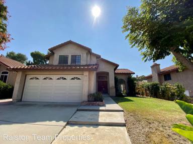 Main picture of 970 Paseo Entrada