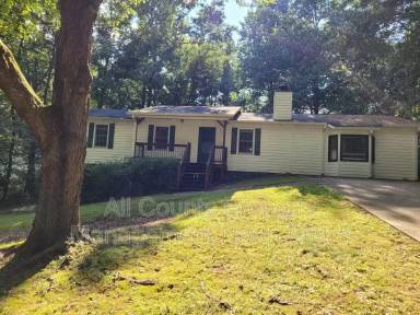 Main picture of 285 Sequoyah Dr