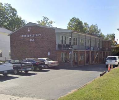 Main picture of 1353 N Main St