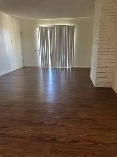 Main picture of 2601 N Kentucky Ave