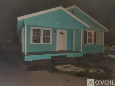 Main picture of 2428 5th Ave