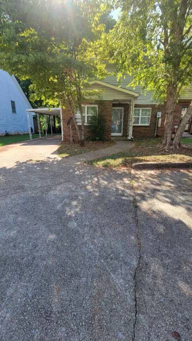 Main picture of 2248 Cheshire Dr