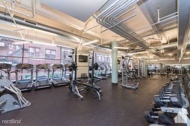 Main picture of 731 Plymouth