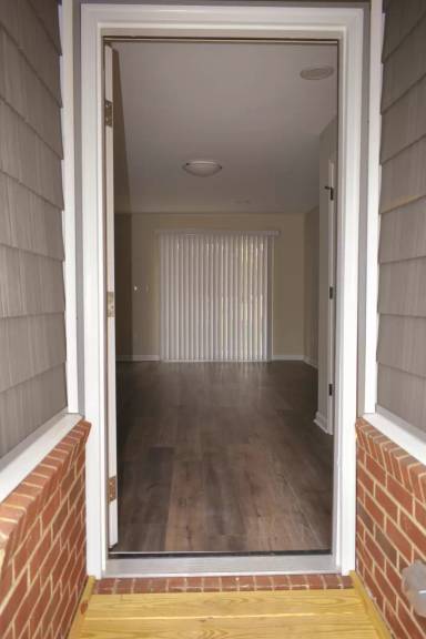 Main picture of 2872 Willow Cove Dr