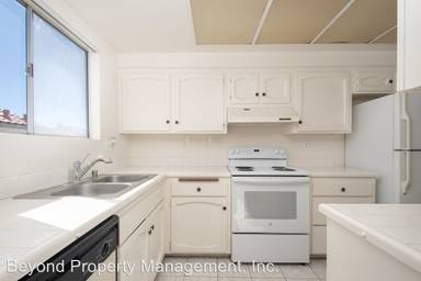 Main picture of 6575 Paseo del Norte