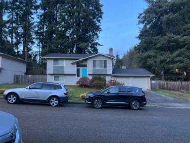 Main picture of 6717 178th Pl SW
