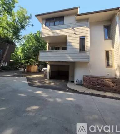 Main picture of 1833 22nd St