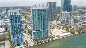 Main picture of Onyx On the Bay