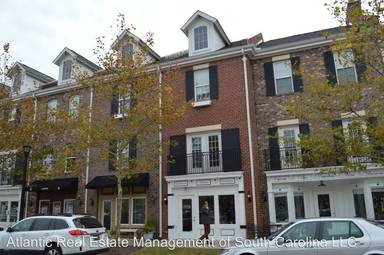 Main picture of 981 Hackler St