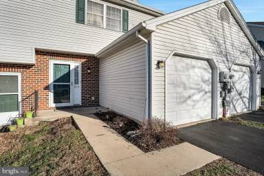 Main picture of 7214 Huntingdon St