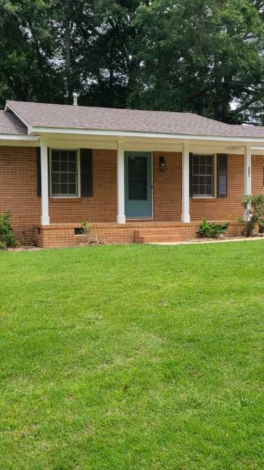 Main picture of 604 Florence Dr