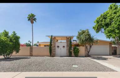Main picture of 533 E Pebble Beach Dr