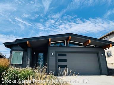 Main picture of 2207 NW Deschutes Pl