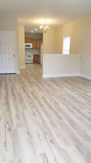 Main picture of 3045 Pauline Ln