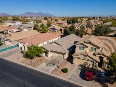 Main picture of 44810 W Sage Brush Dr