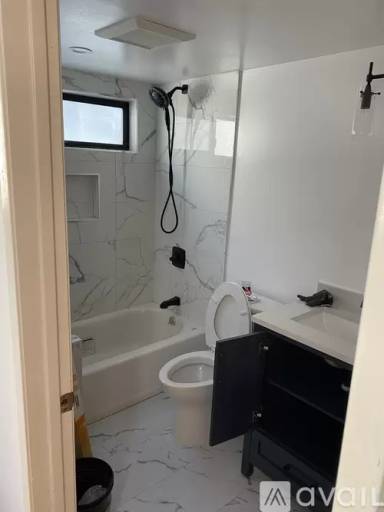 Main picture of 9737 Charnock Ave