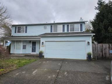 Main picture of 13519 NE 96th St